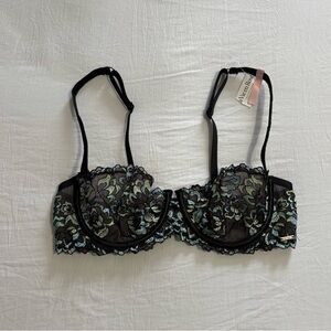 La Vie En Rose Lace Unlined Balconette bra